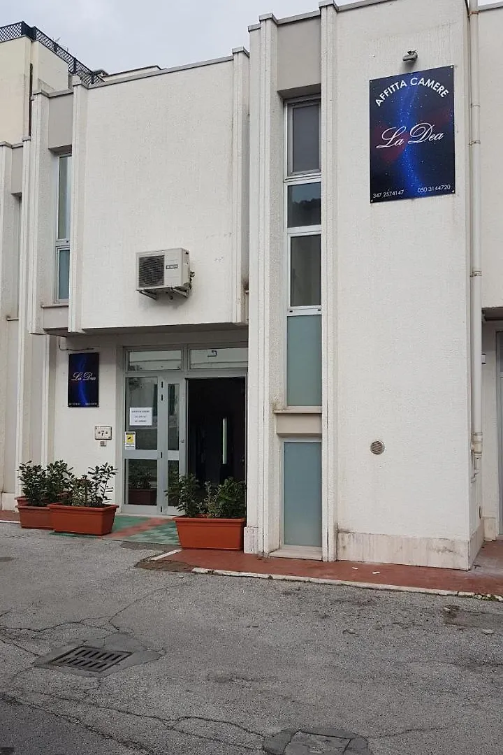 招待所 比萨 La Dea酒店